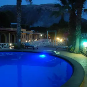 Al Togo Fitness & Relax 3* Vulcano (Isola)