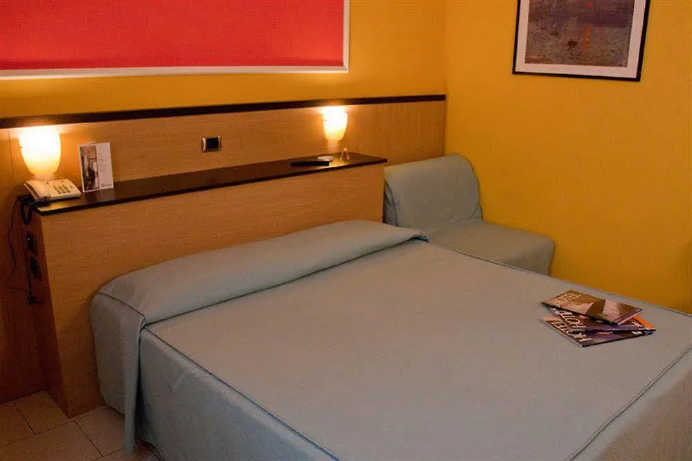 Hotel Rex Viareggio 2*,  Italy